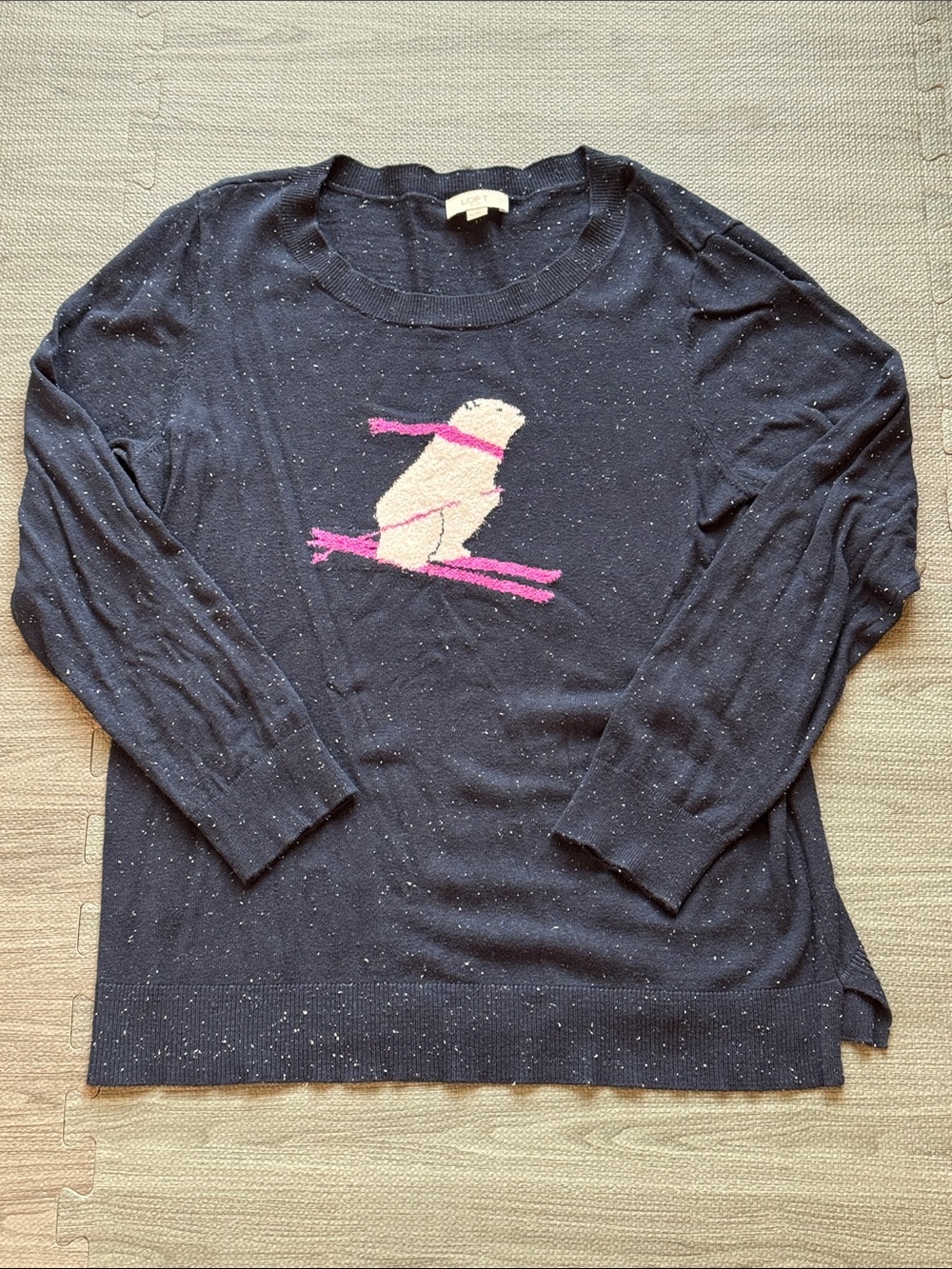 LOFT Navy Speckled Sweater with Skiing Polar Bear - Women’s Size XL